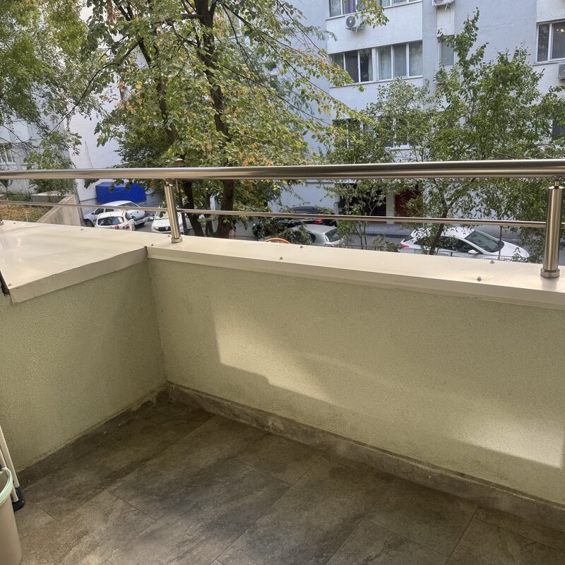 Nicolae Grigorescu, Policlinica Titan, Parc Titanii.